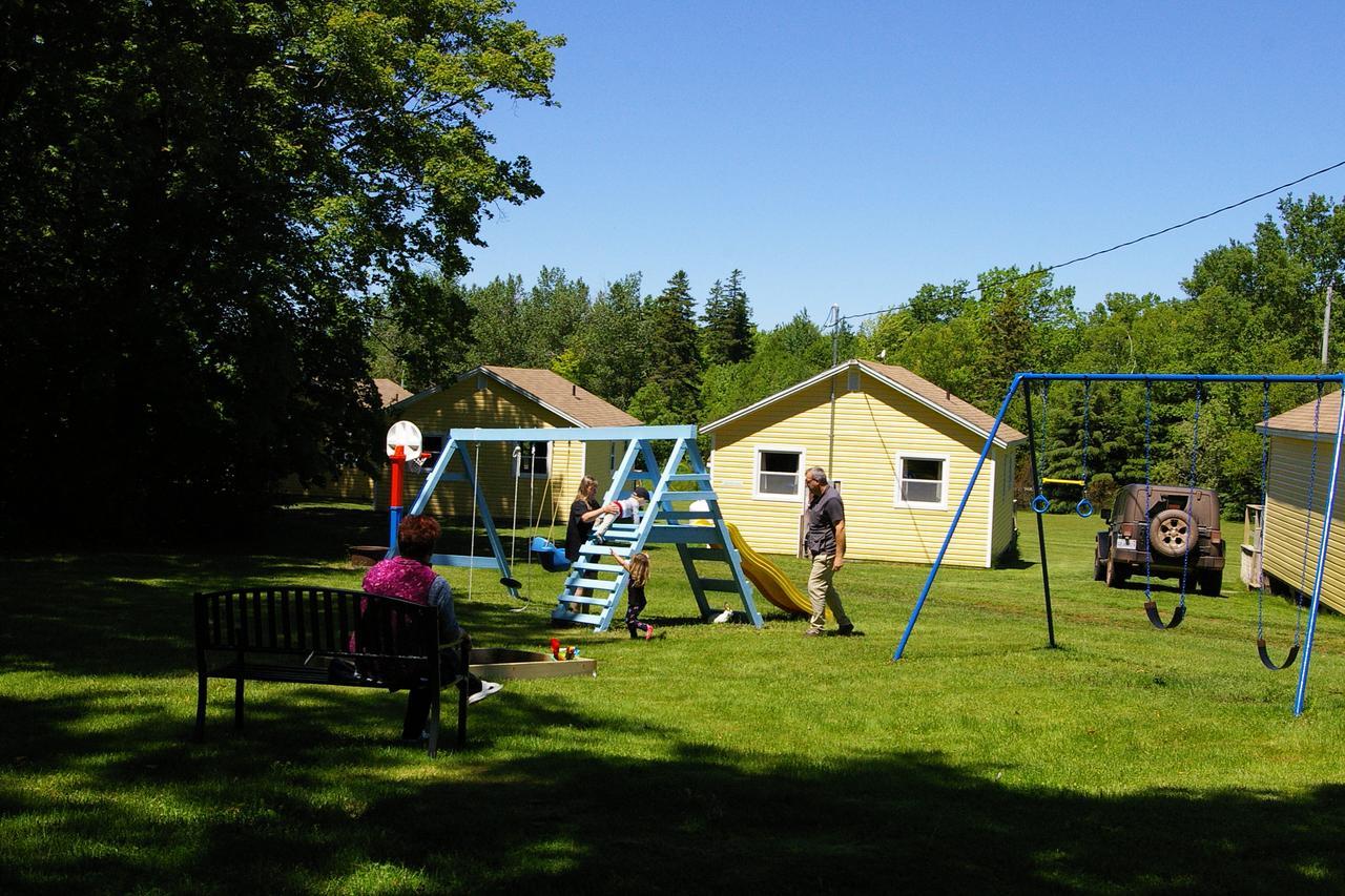 Stanley Bridge Wingspread Cottages מראה חיצוני תמונה